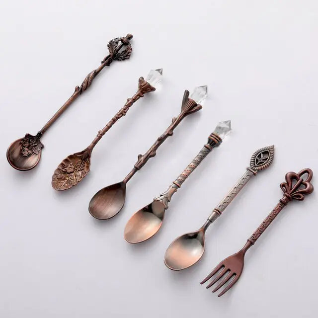 Vintage Dessert Royal Style  Cutlery Set